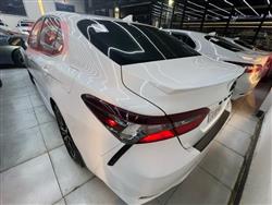 تۆیۆتا کامری